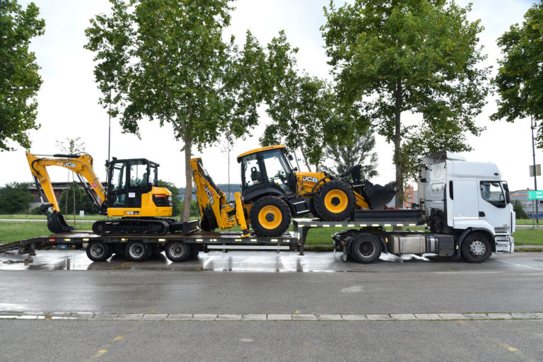 Два нова багера